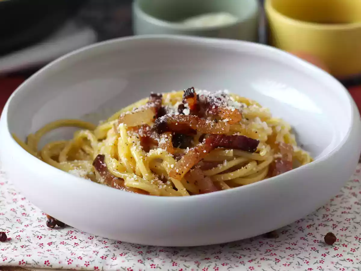 Spaghetti alla carbonara, das echte italienische Rezept!