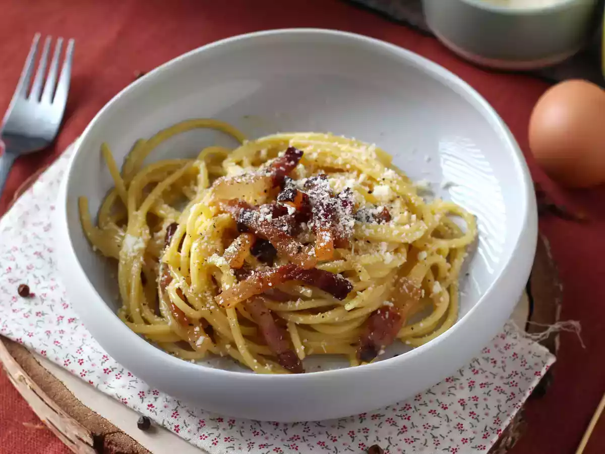 Spaghetti alla carbonara, das echte italienische Rezept! - foto 3