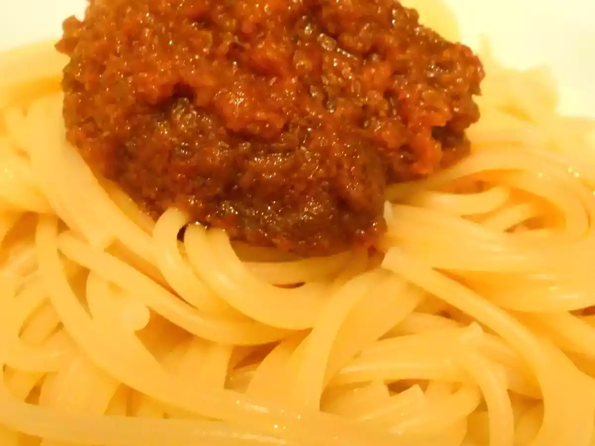 Spaghetti mit Pesto Rosso
