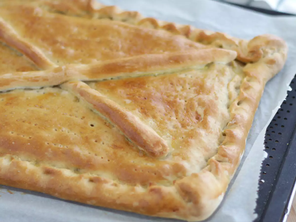 Spanische Thunfisch-Empanada