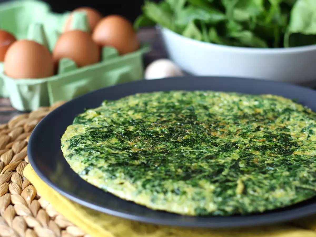 Spinat-Frittata: ein einfaches und leckeres vegetarisches Hauptgericht