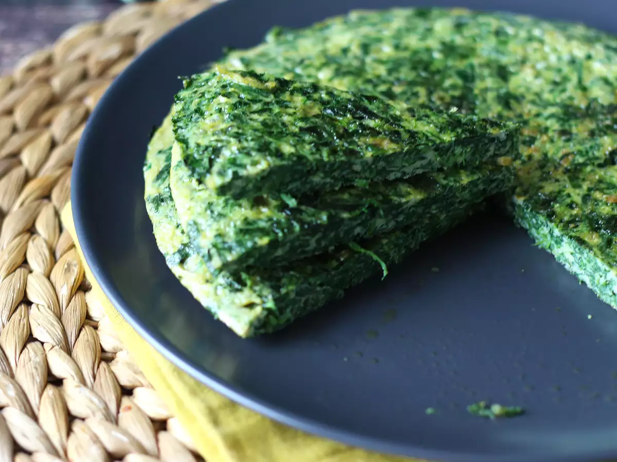Spinat-Frittata: ein einfaches und leckeres vegetarisches Hauptgericht - foto 6