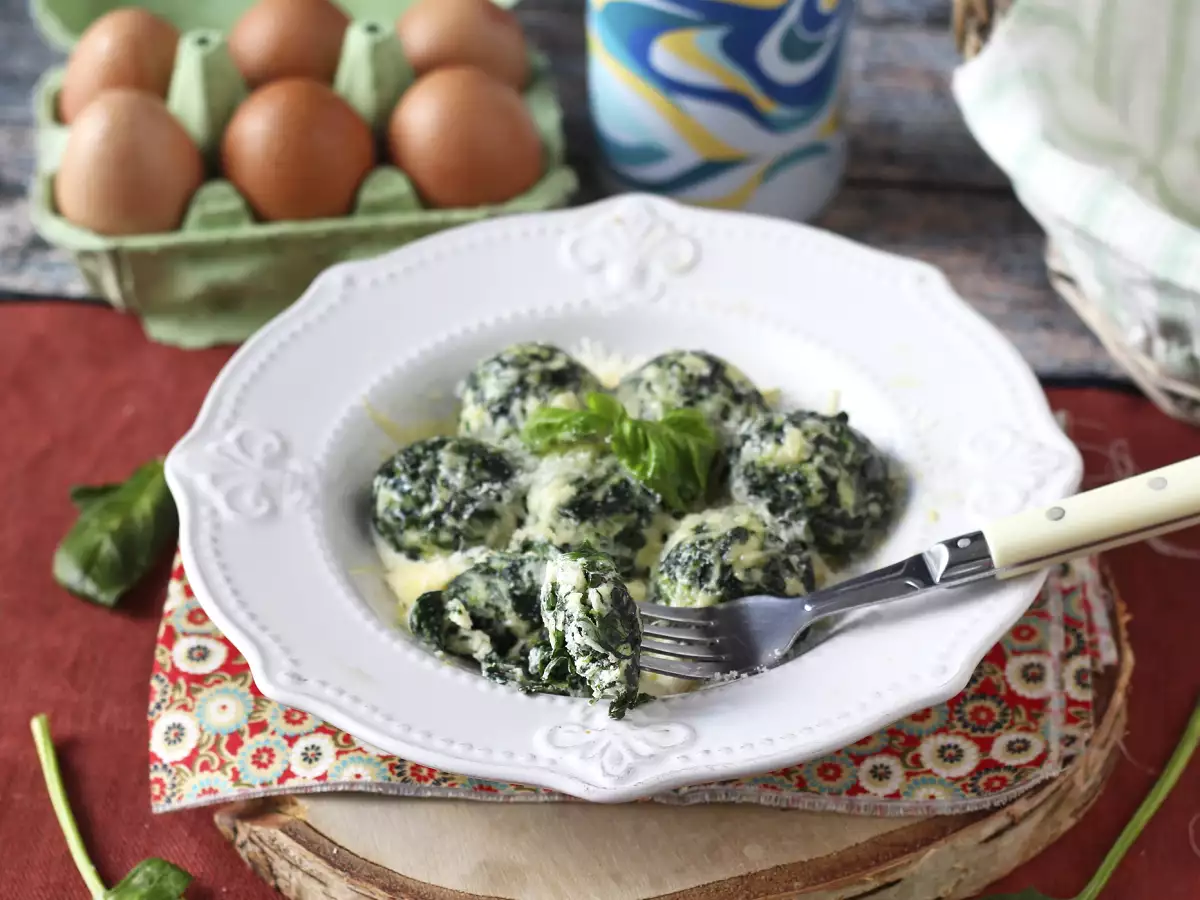 Spinat-Ricotta-Malfatti: einfaches Rezept für hausgemachte Pasta ohne Kneten - foto 5