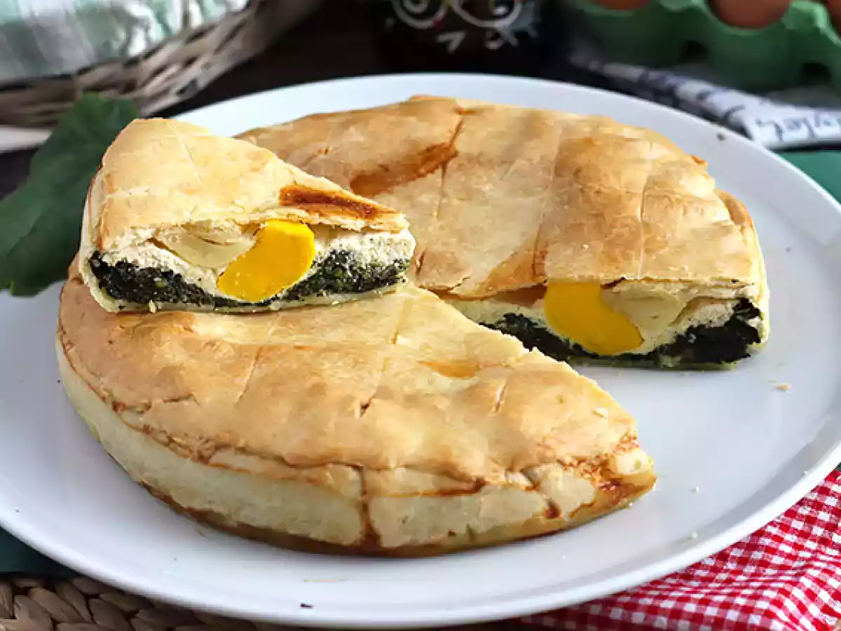 Spinat-, Ricotta- und Eierkuchen – italienische Torta Pasqualina