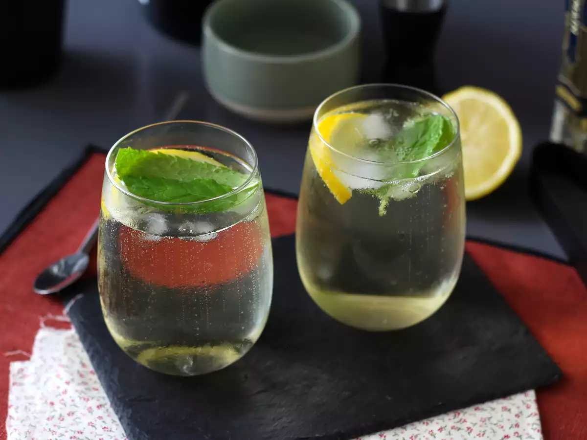 St-Germain-Spritz mit Holunderblütenlikör – der ultrafrische Sommercocktail - foto 3
