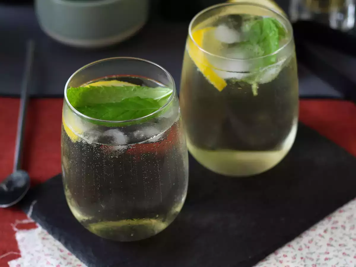 St-Germain-Spritz mit Holunderblütenlikör – der ultrafrische Sommercocktail - foto 5
