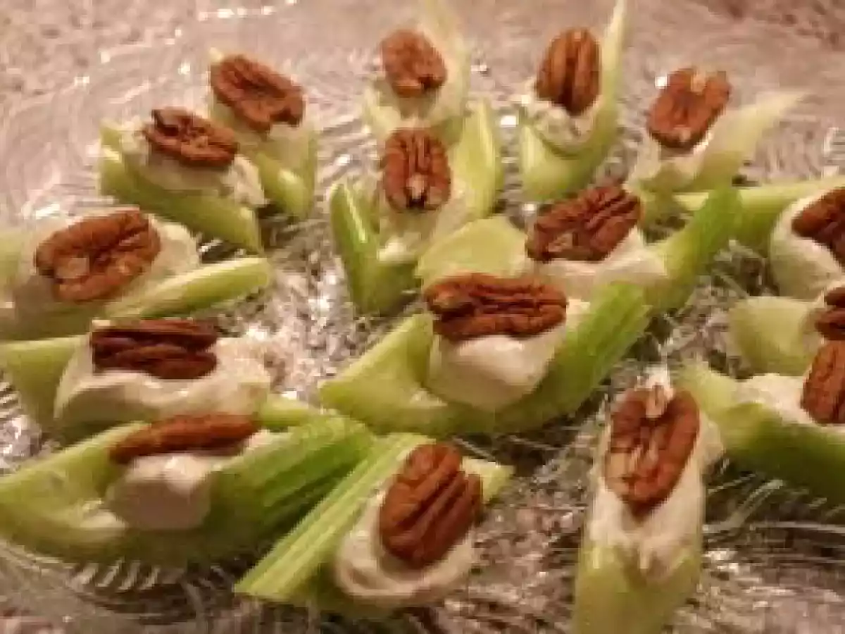 Stilton Creme - Canapés