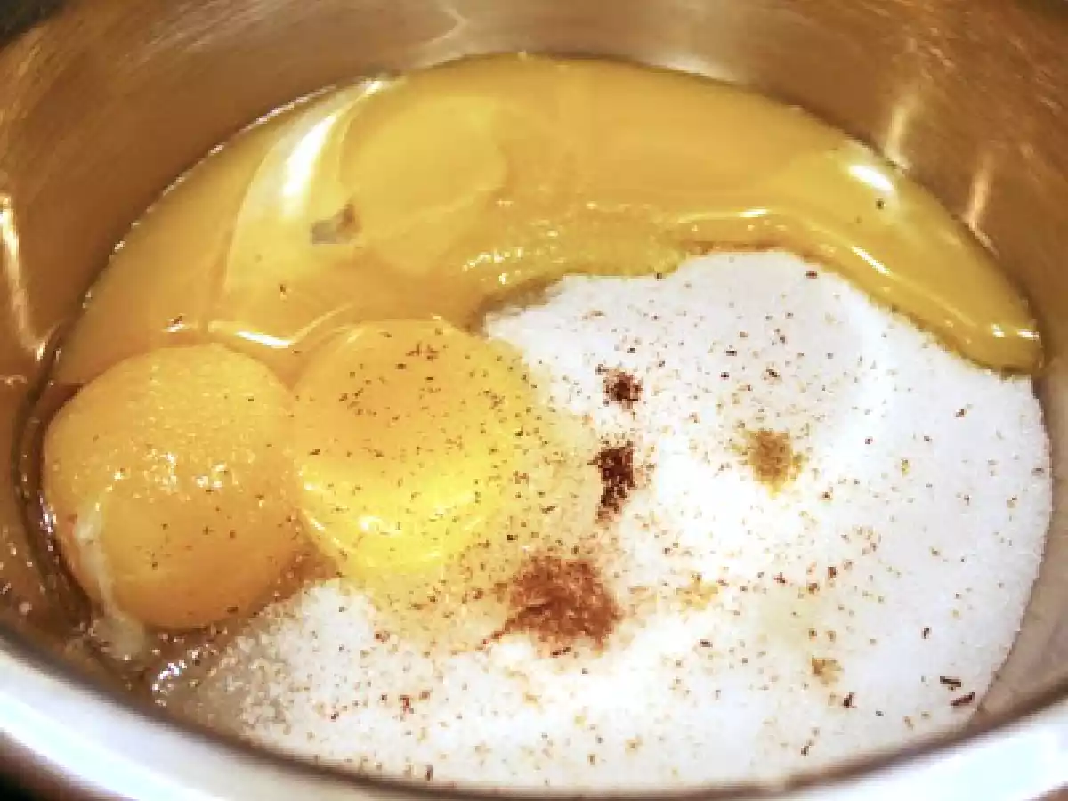 Stollen-Parfait mit Orangenragout und Sauerrahmschaum - foto 2