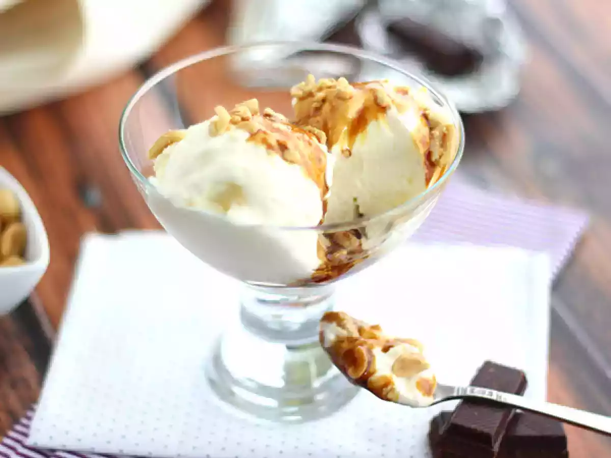 Sundae, das süße amerikanische Eis - foto 3