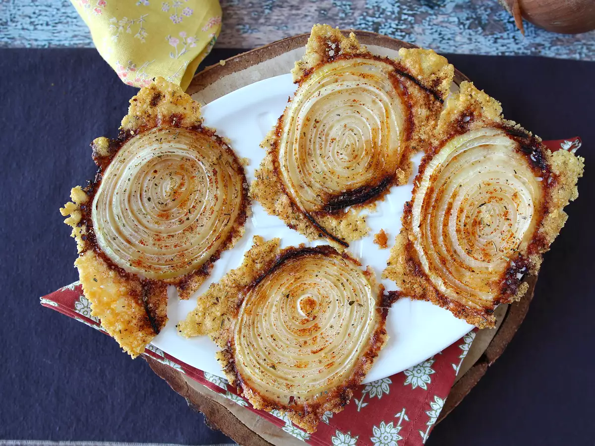 Superknusprige hausgemachte Zwiebel-Parmesan-Chips - foto 6