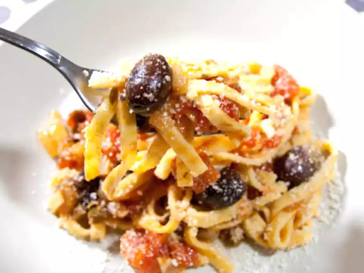 Tagliatelle alla puttanesca