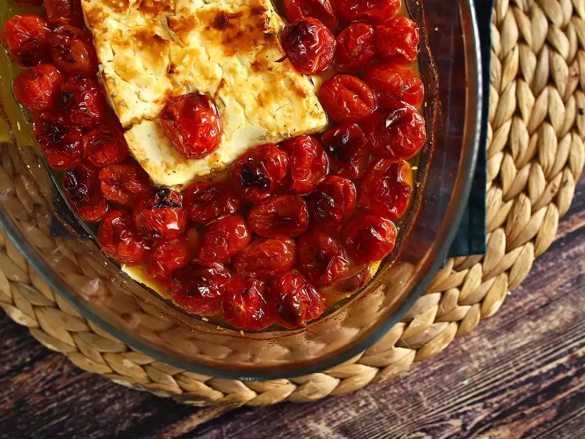 Tagliatelle mit Feta und Kirschtomaten – Baked Feta Pasta - foto 2