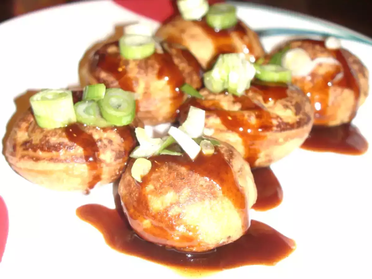 Takoyaki たこやき – japanische Oktopusbällchen (getreidefrei)