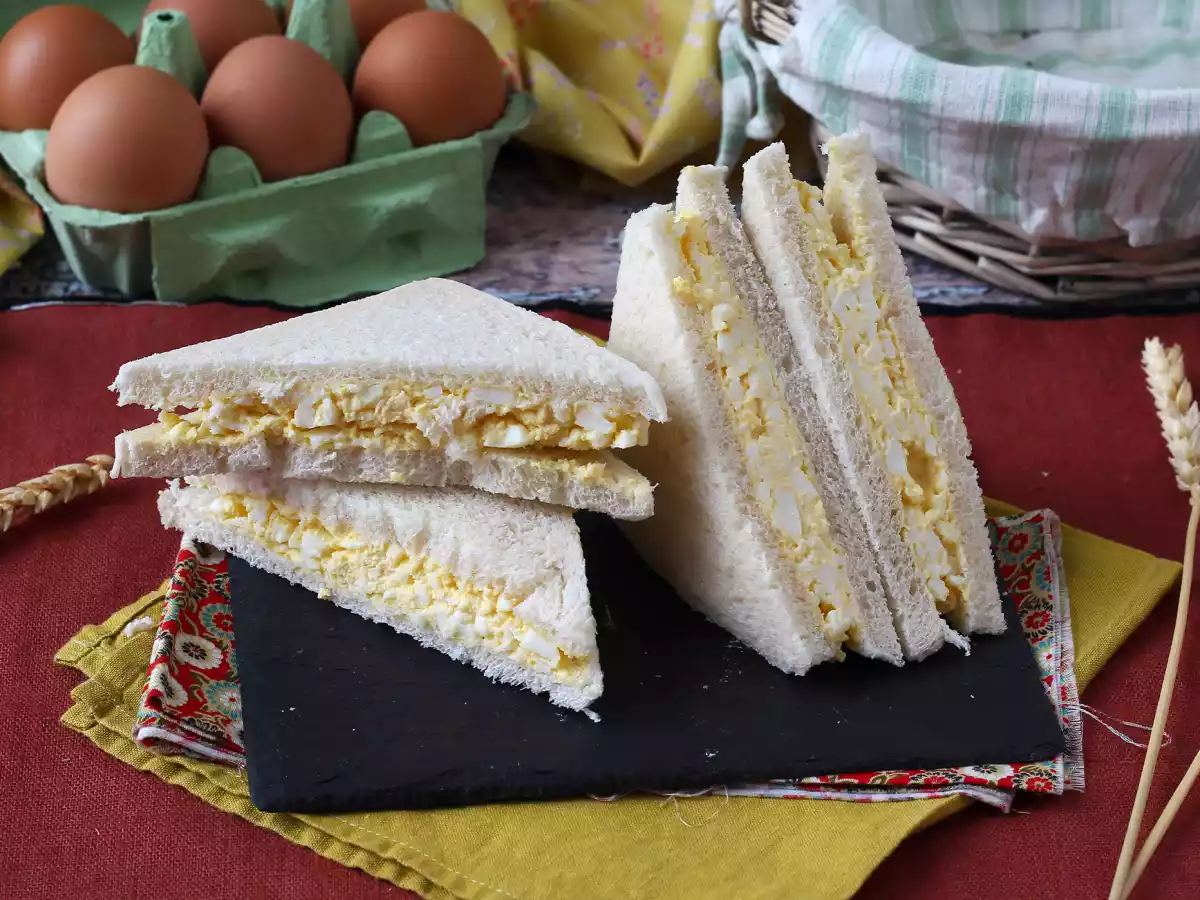 Tamago sando: Das berühmte japanische Eiersandwich aus dem Konbini!