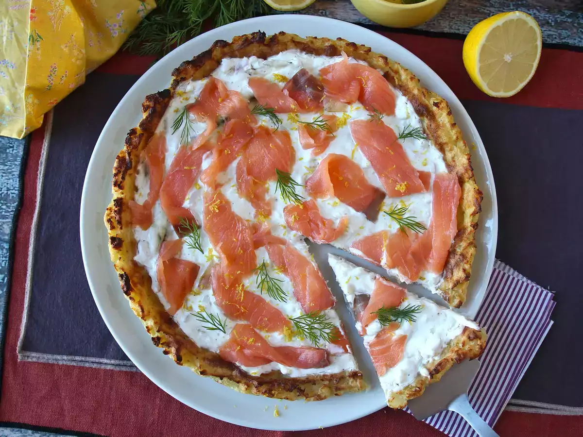 Tarte mit Räucherlachs auf Kartoffelboden - foto 7