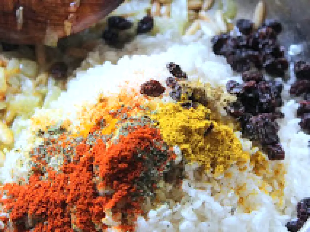 Tavuk Dolması / Gestopfte Hähnchen im Ofen