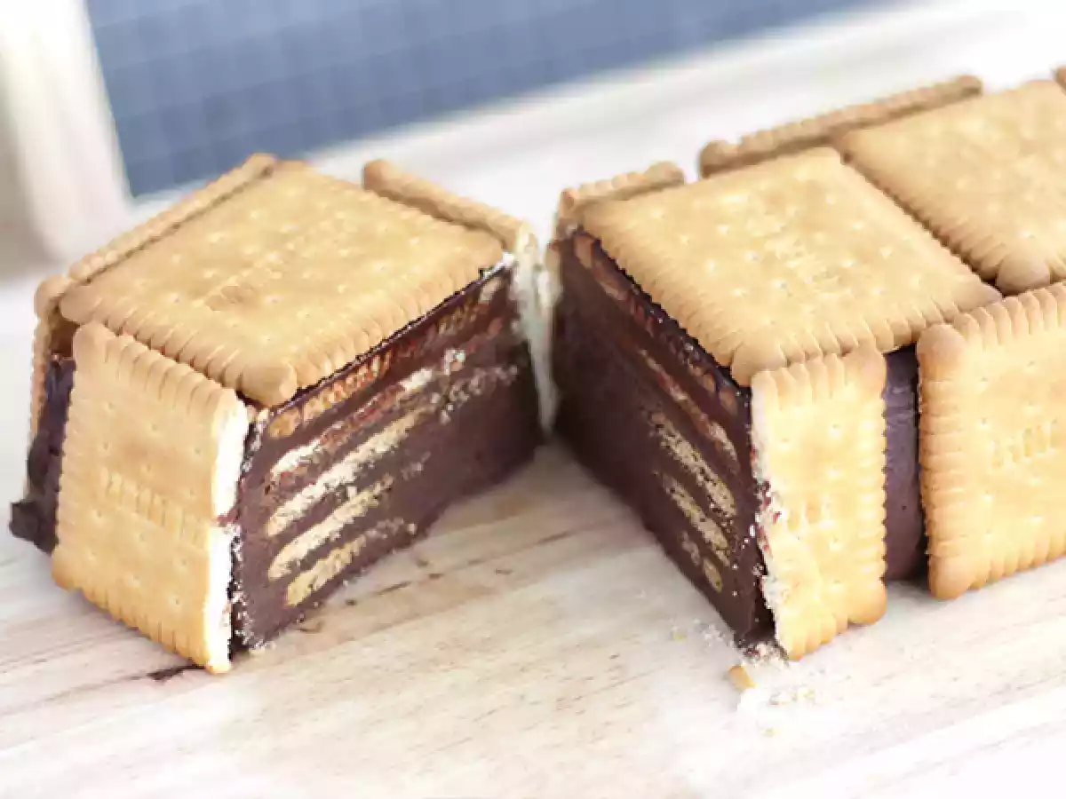 Terrine mit kleinen Butterstückchen - foto 3