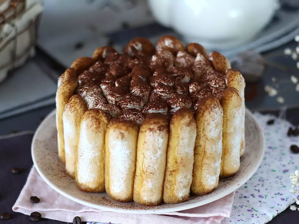 Tiramisu-Charlotte ohne Eier – einfaches Rezept - foto 2