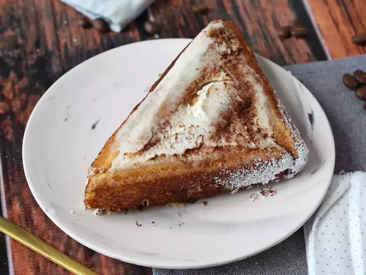 Tiramisu-Weihnachtsdessert in Chaletform ohne Form für Kaffeeliebhaber - foto 2