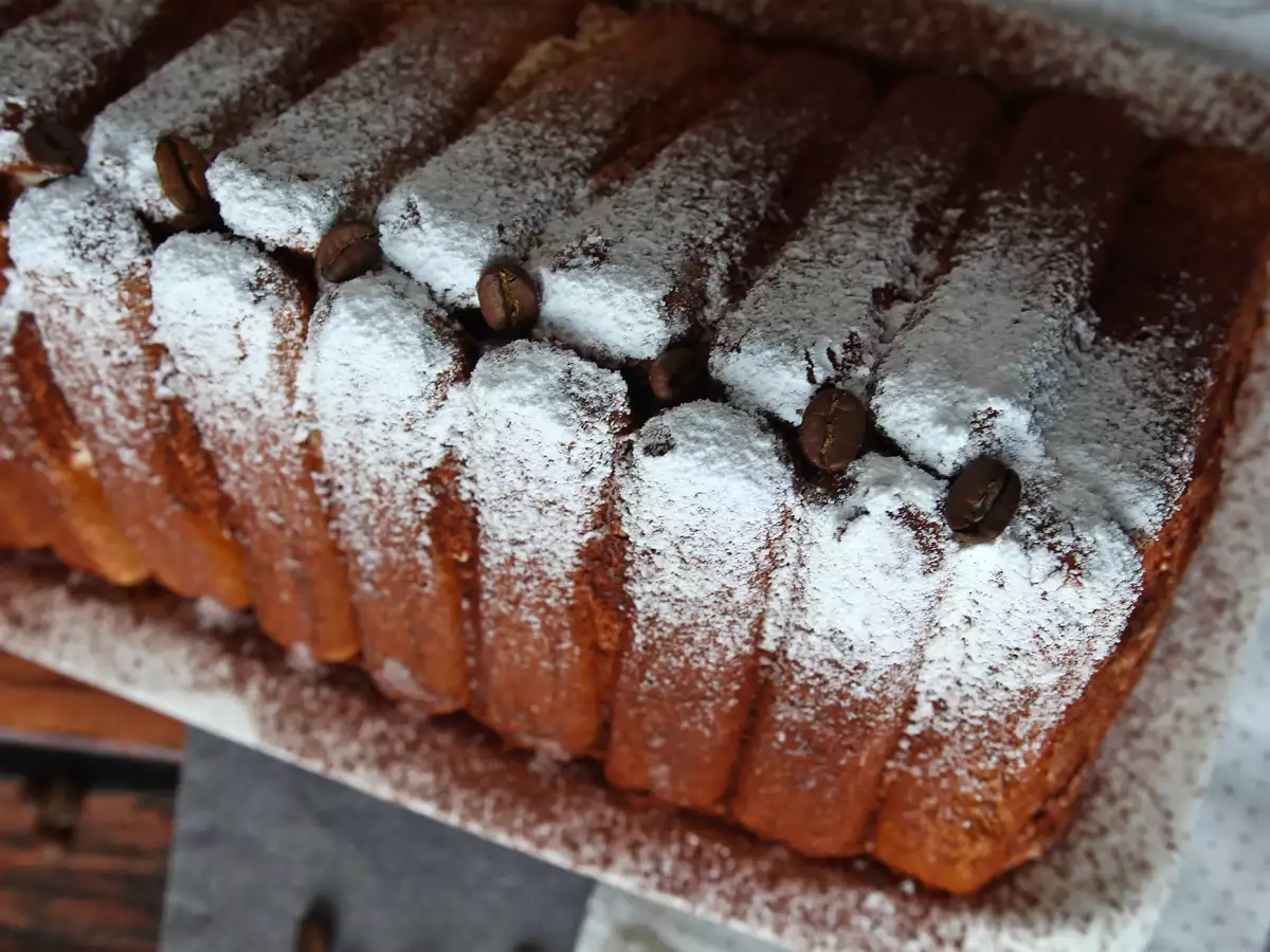 Tiramisu-Weihnachtsdessert in Chaletform ohne Form für Kaffeeliebhaber - foto 8