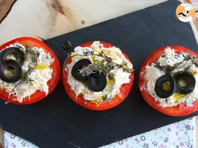Tomaten gefüllt mit Thunfisch, Frischkäse und Oliven - foto 4