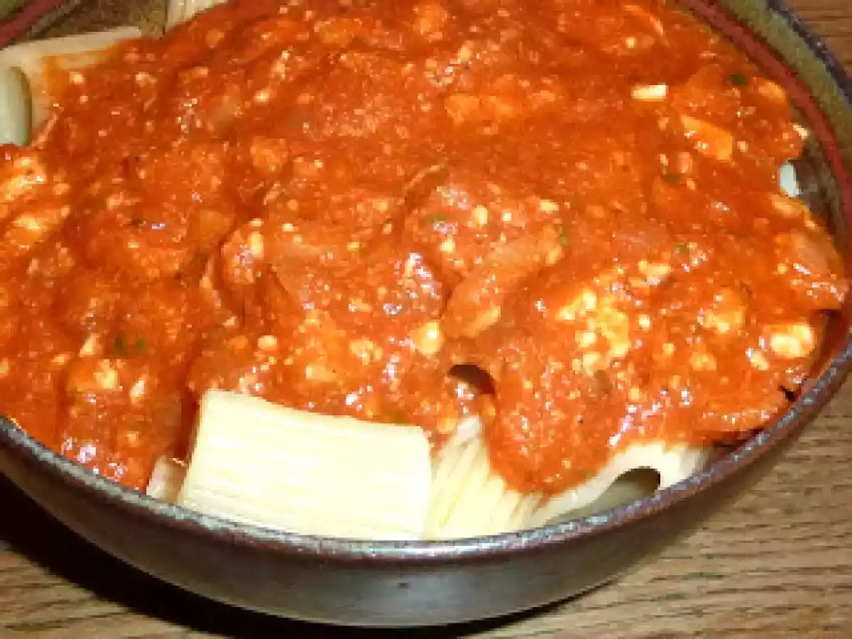 Tomatensauce mit Pastinaken