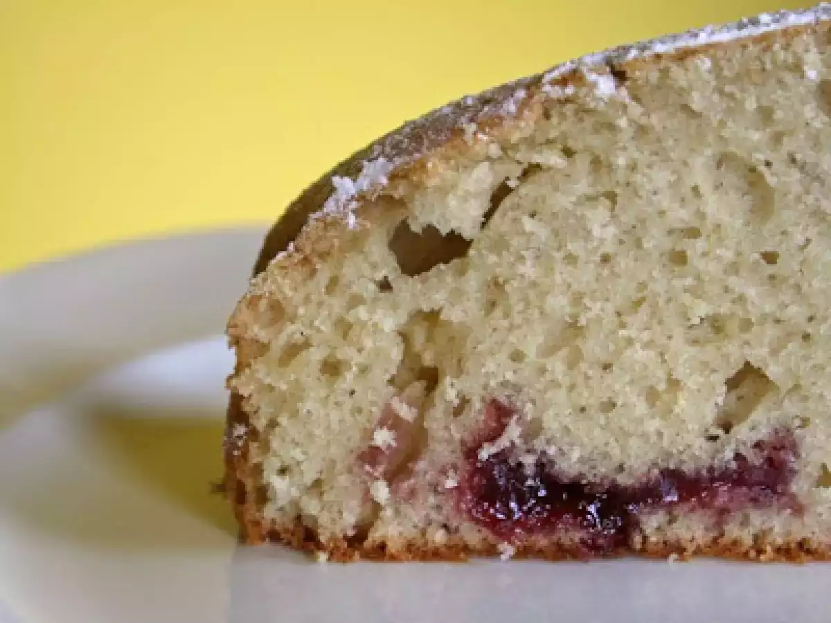 Torta al martini e confettura