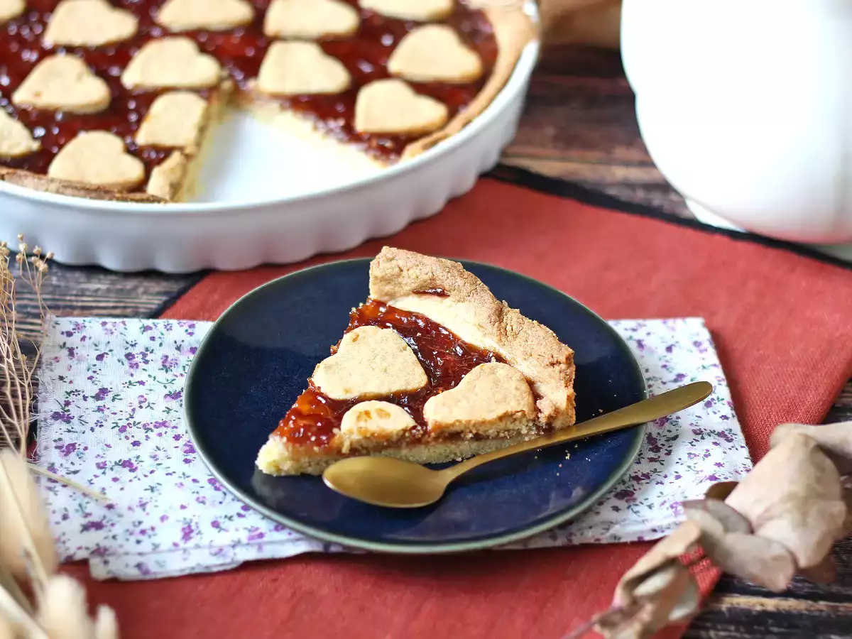 Torte mit Erdbeermarmelade: klassisches Mürbeteig-Rezept (auch Herzen) - foto 4