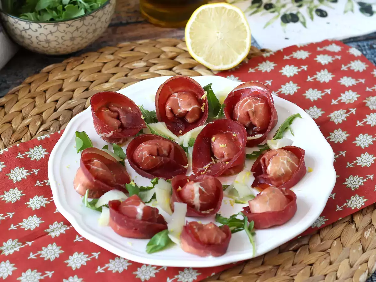 Tortelloni di bresaola gefüllt mit Rucola und Ricotta: lecker und in 10 Minuten fertig! - foto 6
