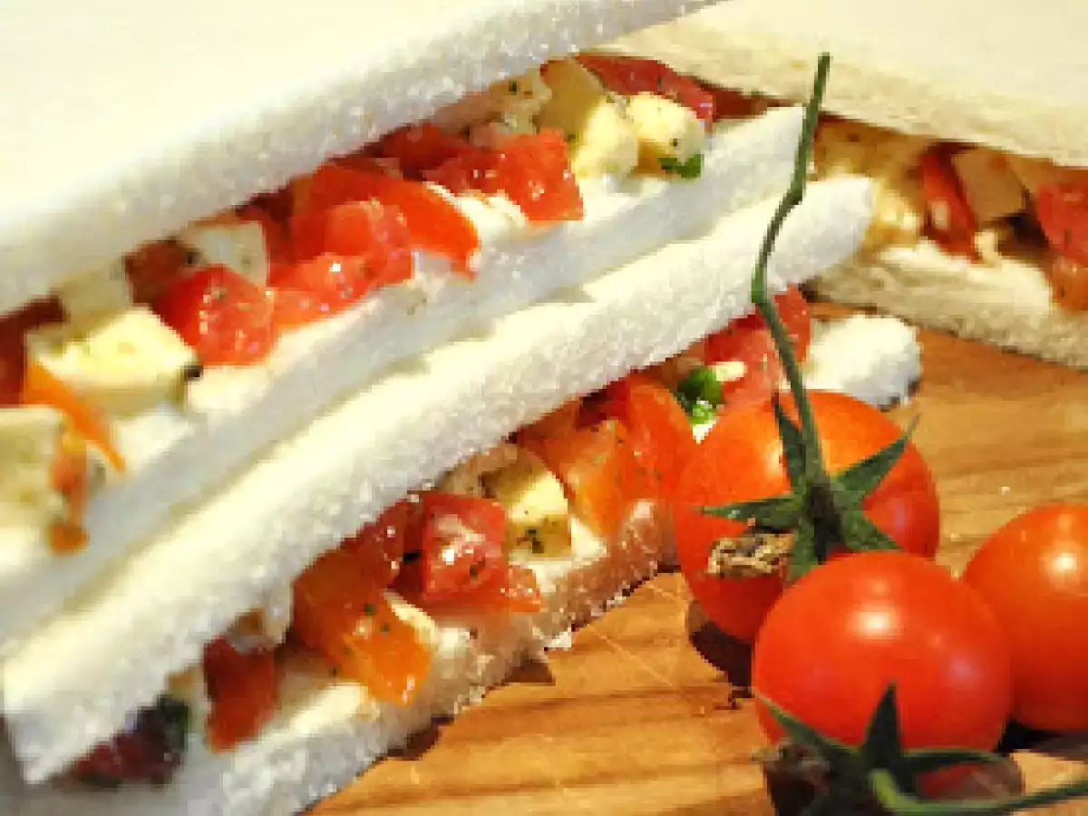 Tramezzini à la Caprese