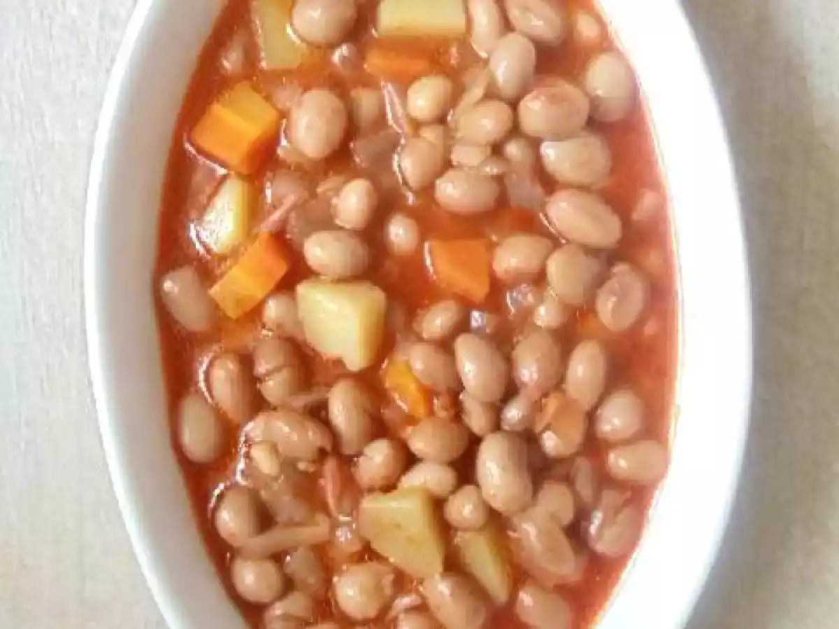 TÜRKISCHE BOHNEN IN OLIVENÖL (zeytinyagli barbunya)