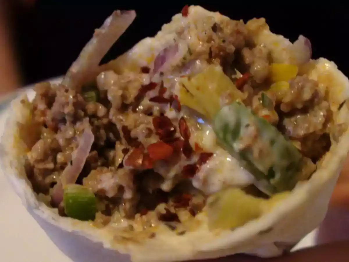 Türkische Wraps mit Hackfleisch