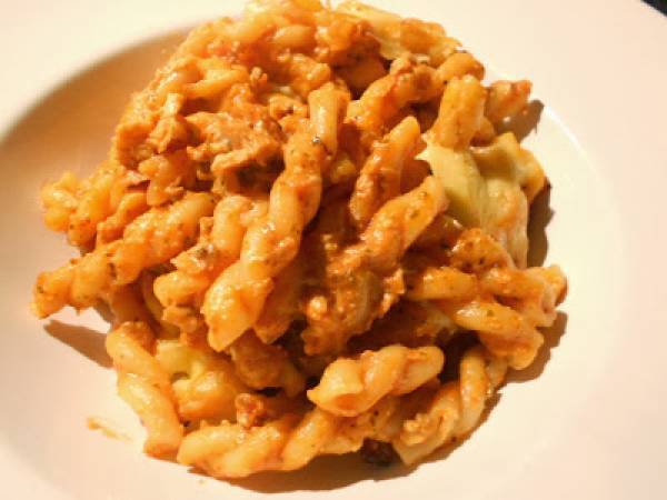 Überbackene Pasta mit Soja-Bolognese