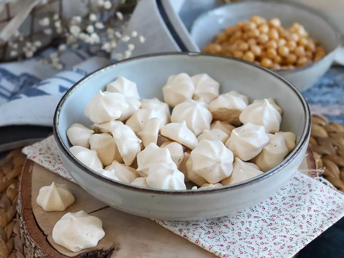 Vegane Aquafaba-Baisers