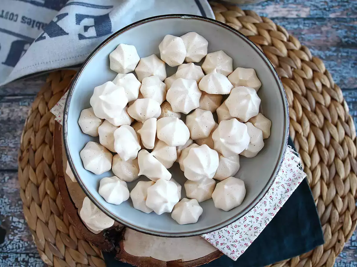 Vegane Aquafaba-Baisers - foto 2