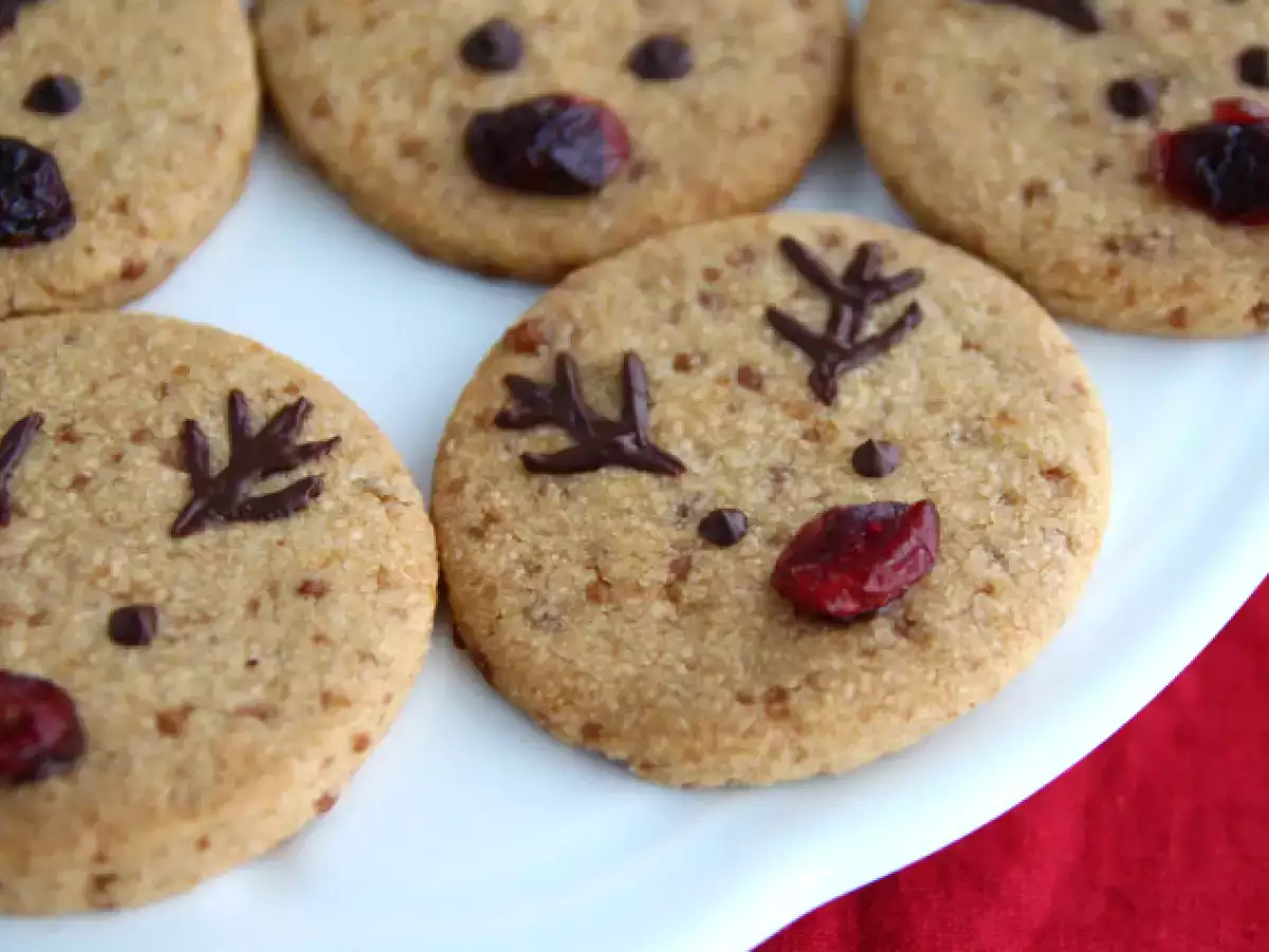 Vegane und glutenfreie Rentier-Mürbeteigkekse - foto 3
