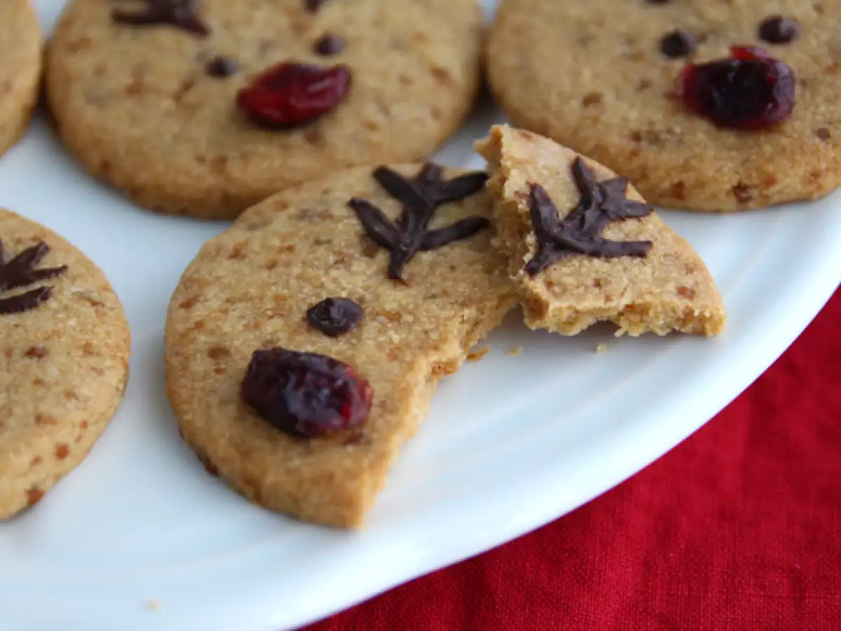 Vegane und glutenfreie Rentier-Mürbeteigkekse - foto 4