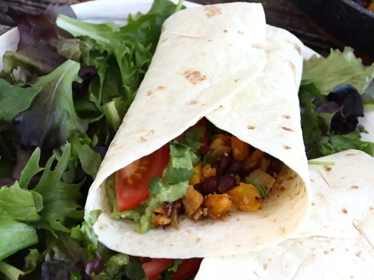 Vegetarische Fajitas mit texturiertem Sojaprotein - foto 4
