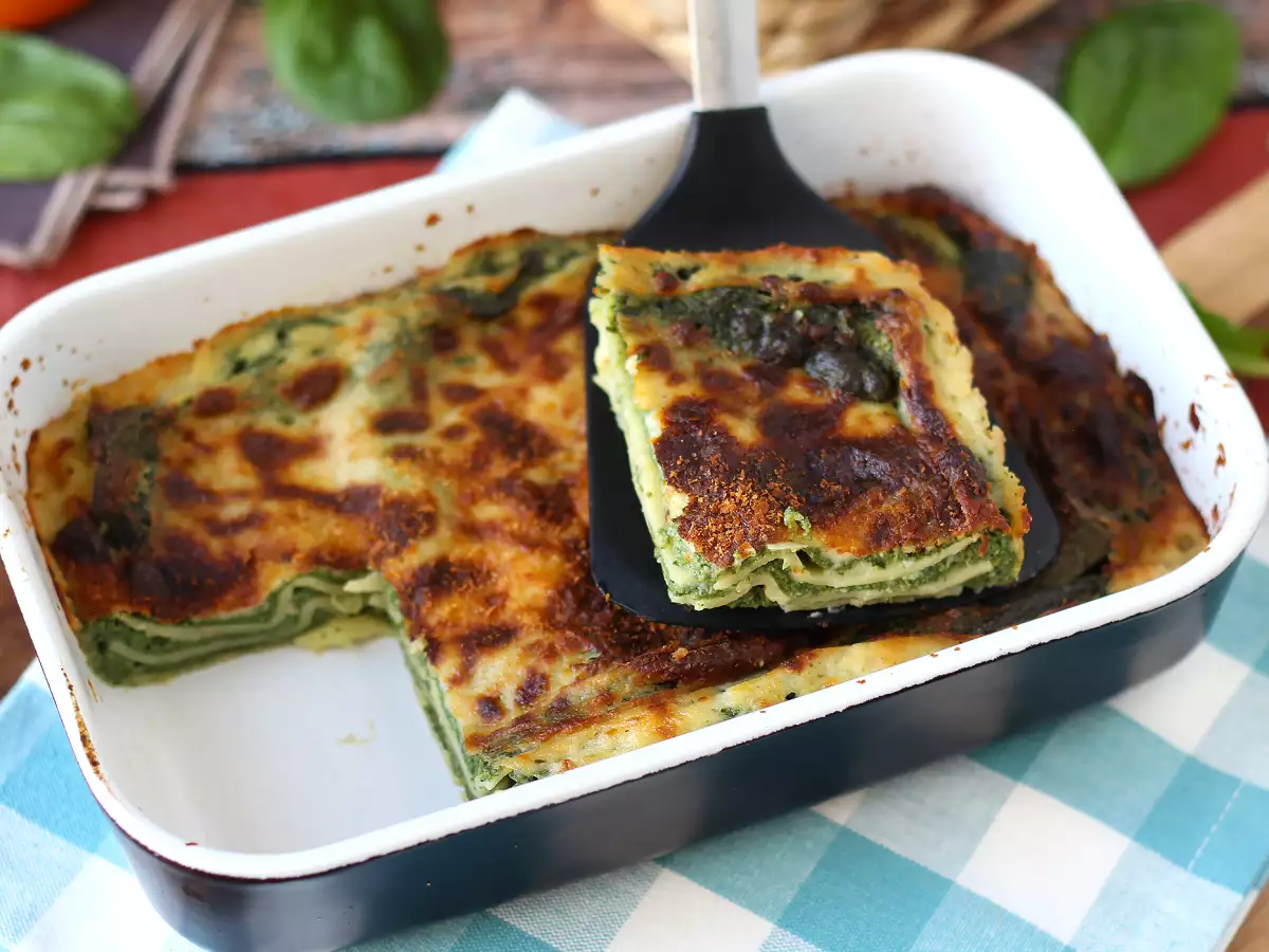 Vegetarische Lasagne mit Spinat und Tofu aus dem Airfryer - foto 5
