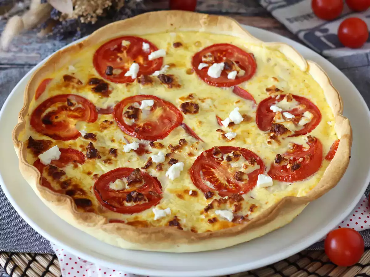 Vegetarische Tomaten-Feta-Quiche – perfekt zum Mitnehmen fürs Picknick! - foto 3