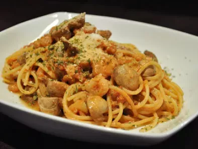 Vollkorn-Spaghettini mit Champignon-Krabben-Soße