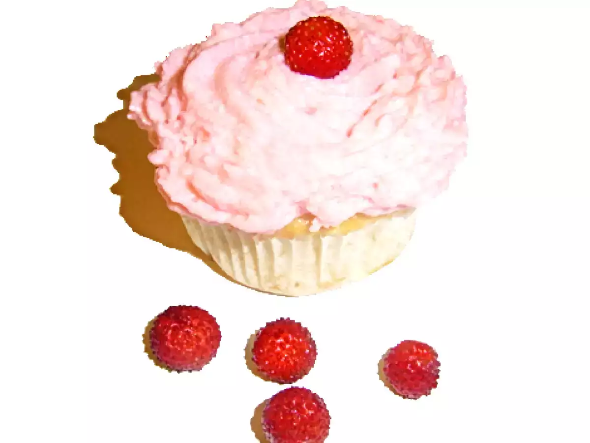 Walderdbeer Cream Cheese Frosting