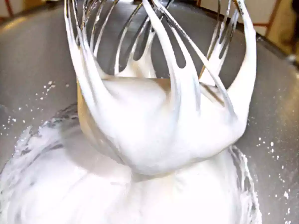 Walnuss Baiser und verbessertes Vegan-Eiklar Rezept - foto 2