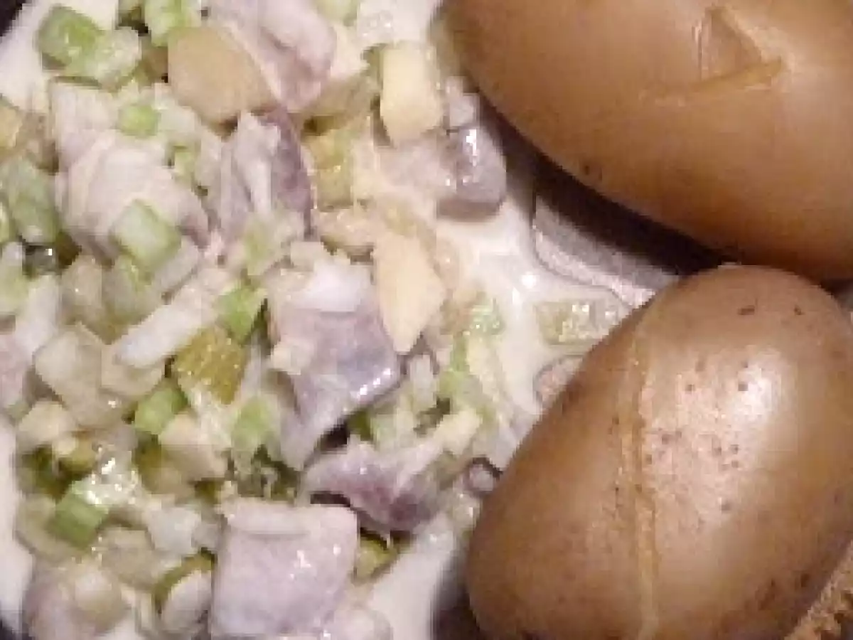 Weißer Heringssalat