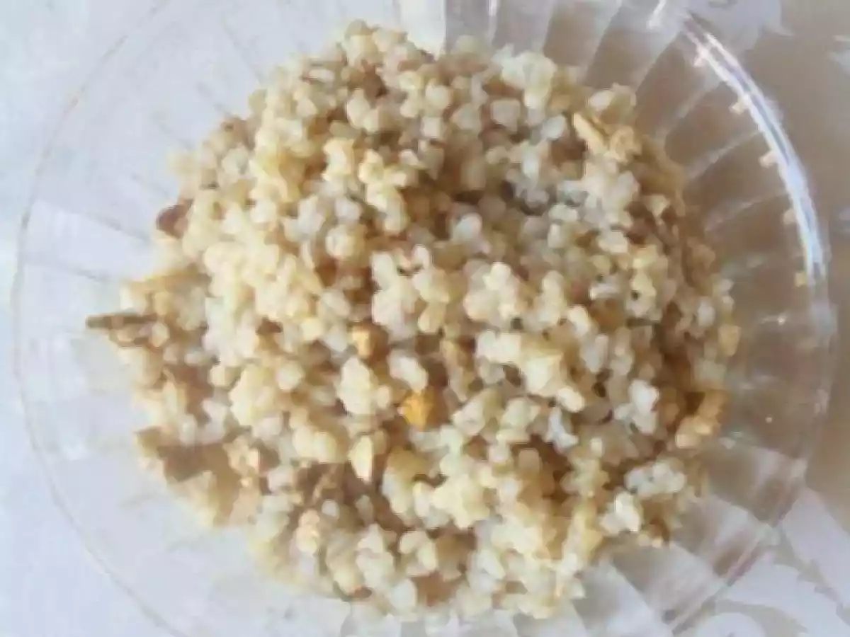 WEIZEN MIT WALNÜSSE