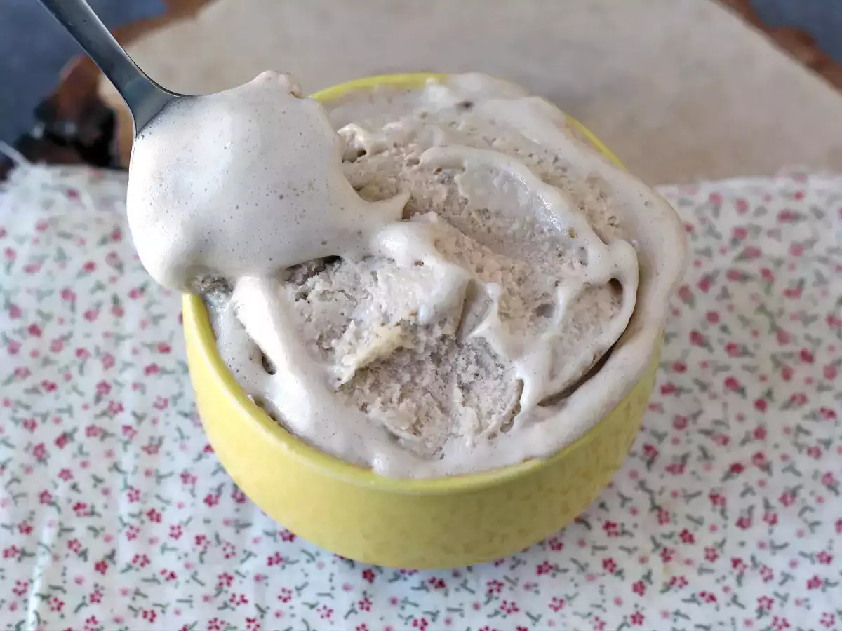 Whey-Eis mit Vanille, proteinreich, schnell und mit nur 3 Zutaten! - foto 5