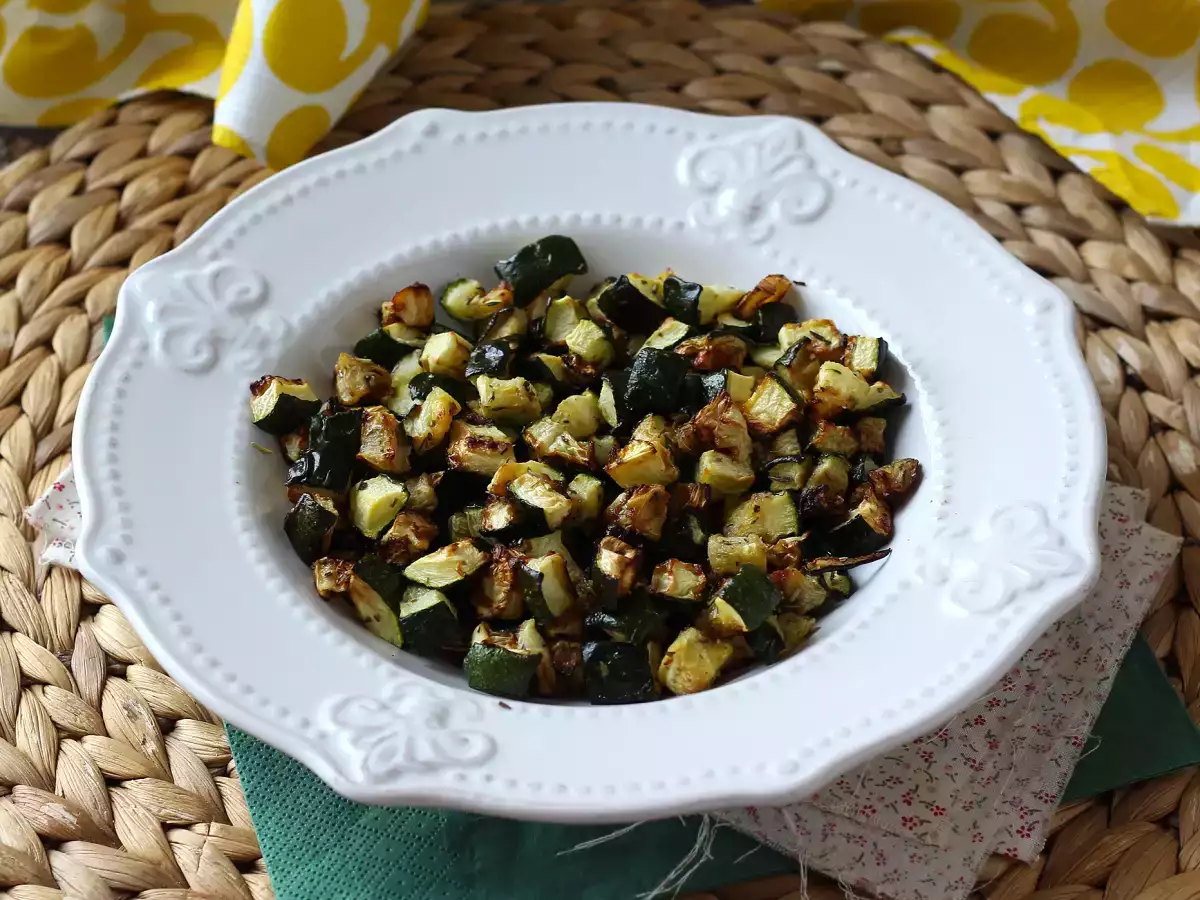 Wie bereitet man Zucchini im Air Fryer zu? - foto 4