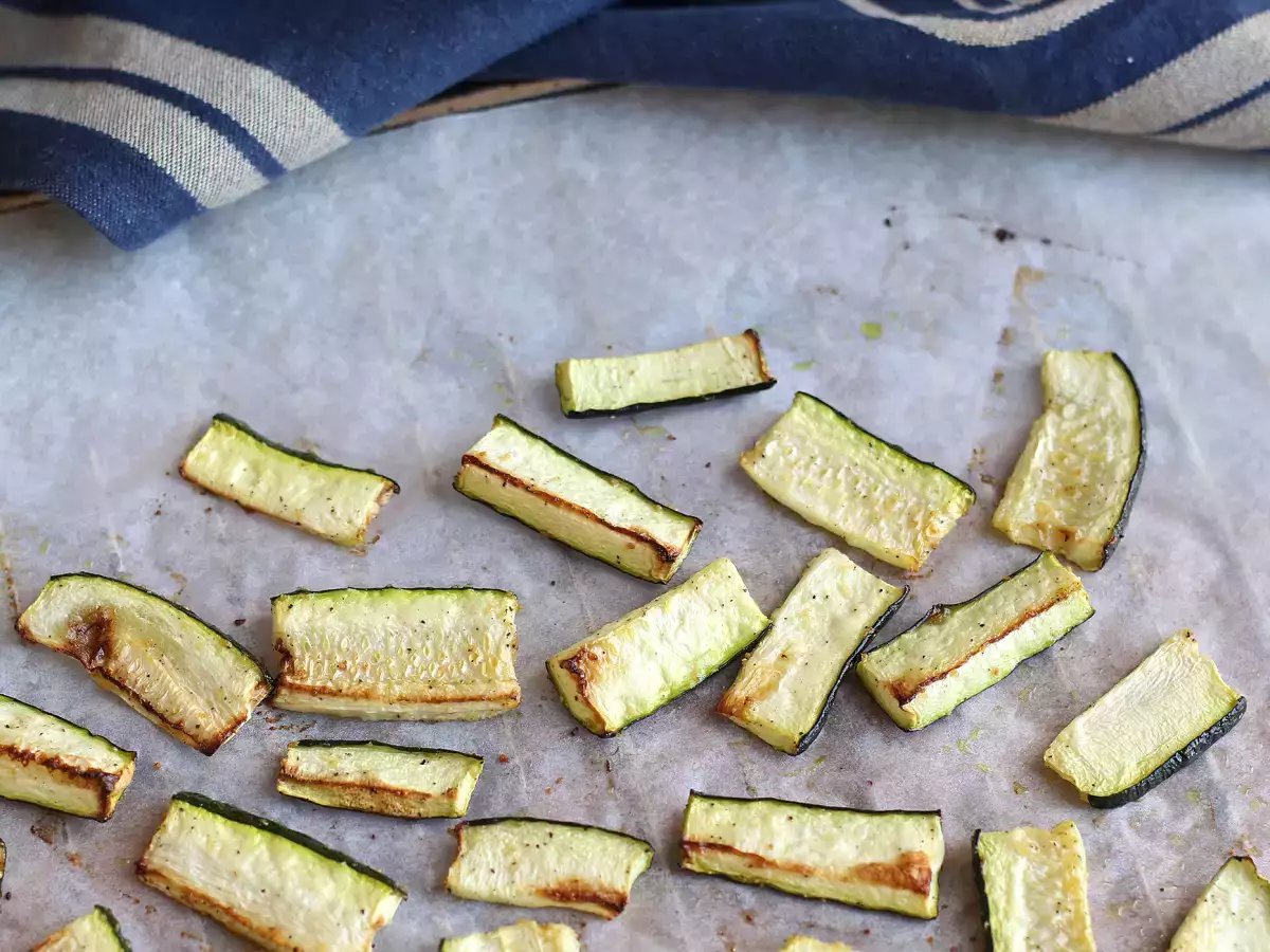 Wie kann man Zucchini im Ofen backen? - foto 4