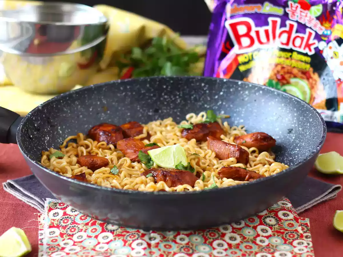 Wie kocht man Buldak Habanero Limetten Nudeln, Rezept mit mariniertem Huhn! - foto 2