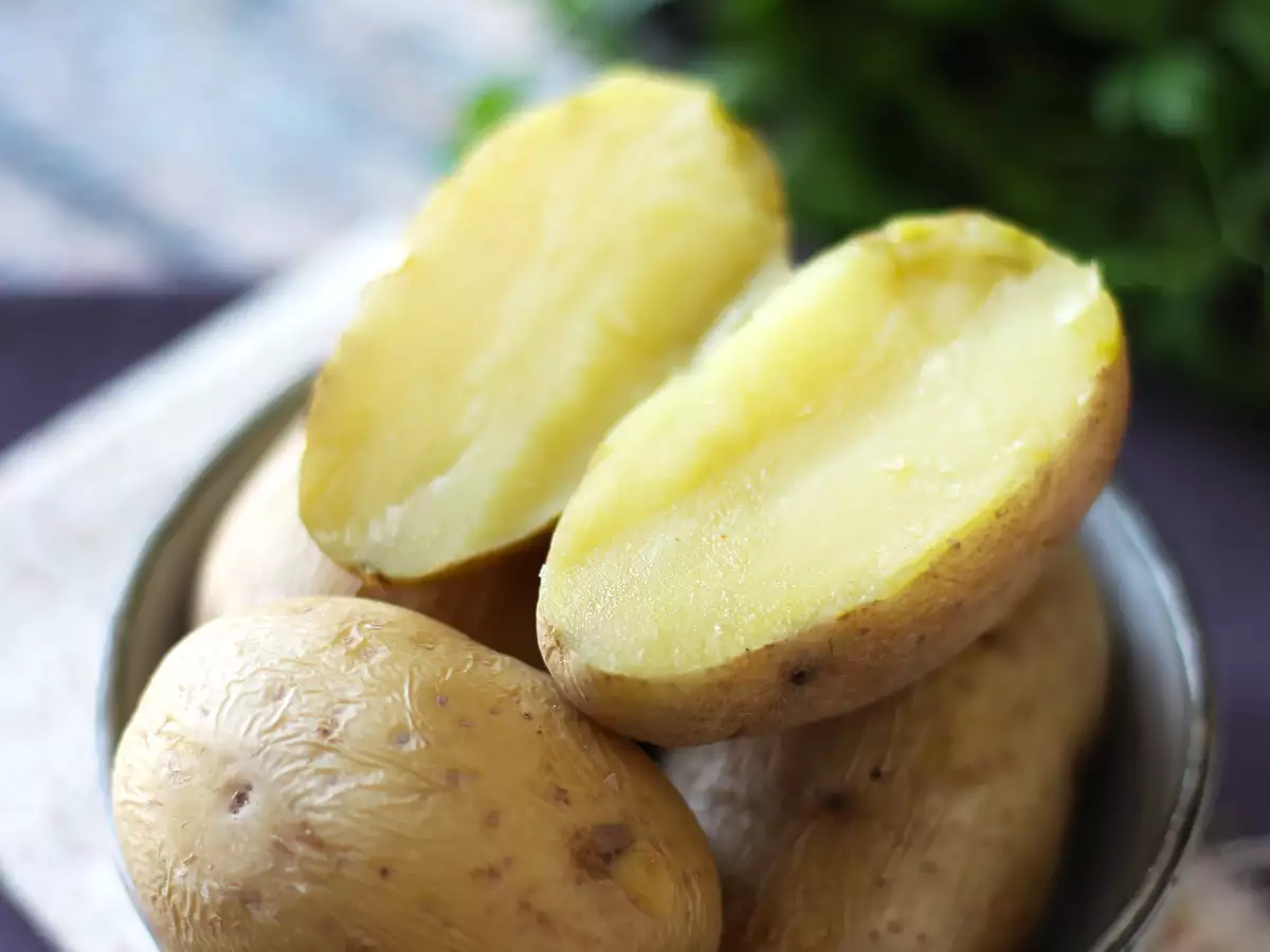 Wie kocht man Salzkartoffeln? - foto 2